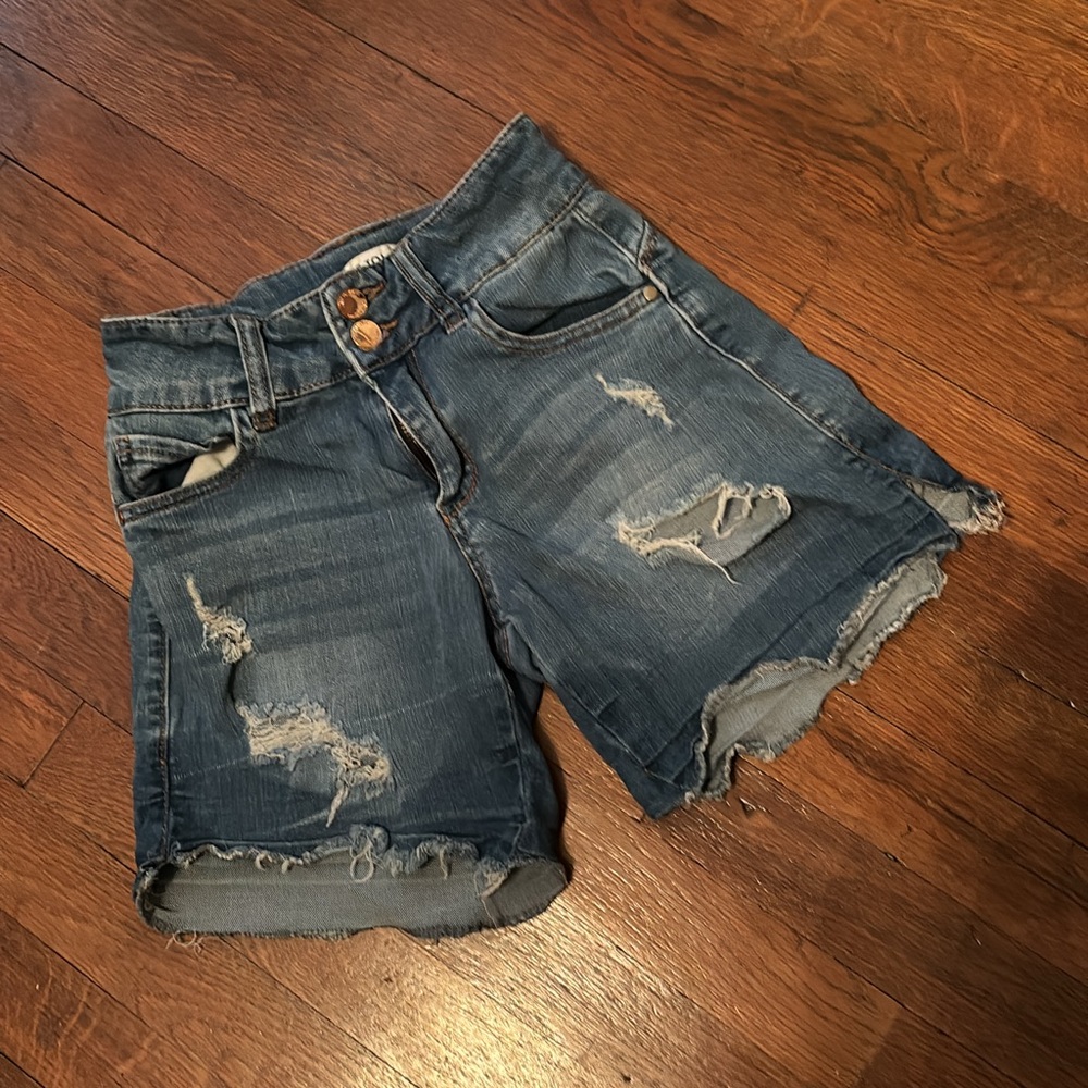 Distressed denim shorts